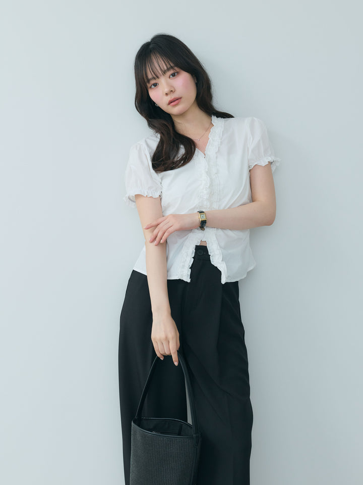 ニュアンスギャザーフリルショートブラウス
