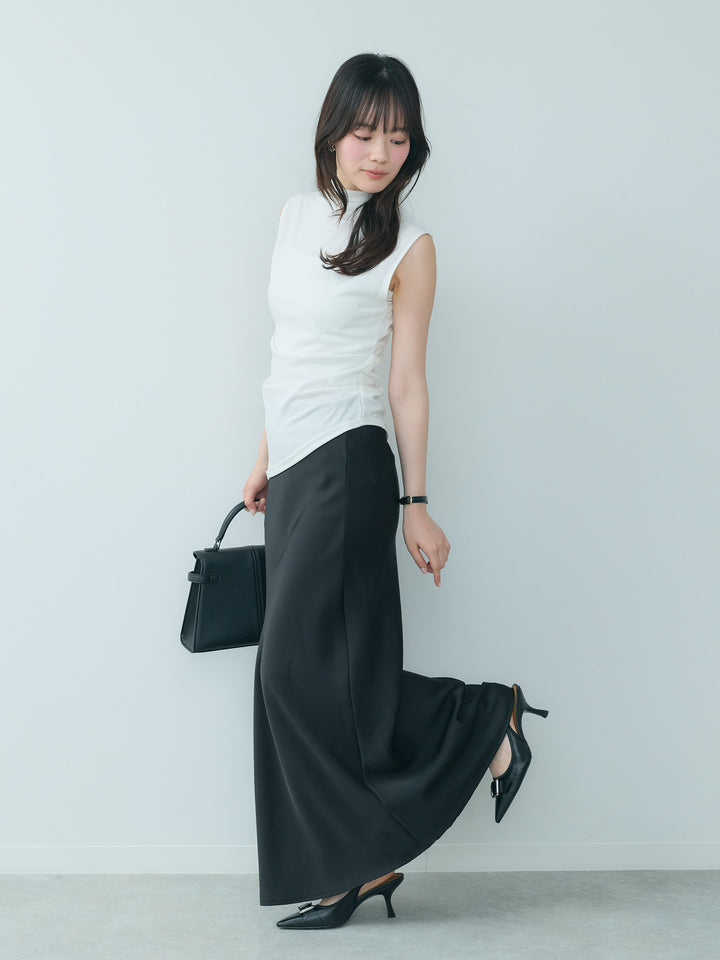 【cool touch】シルキースムースボトルネックトップス