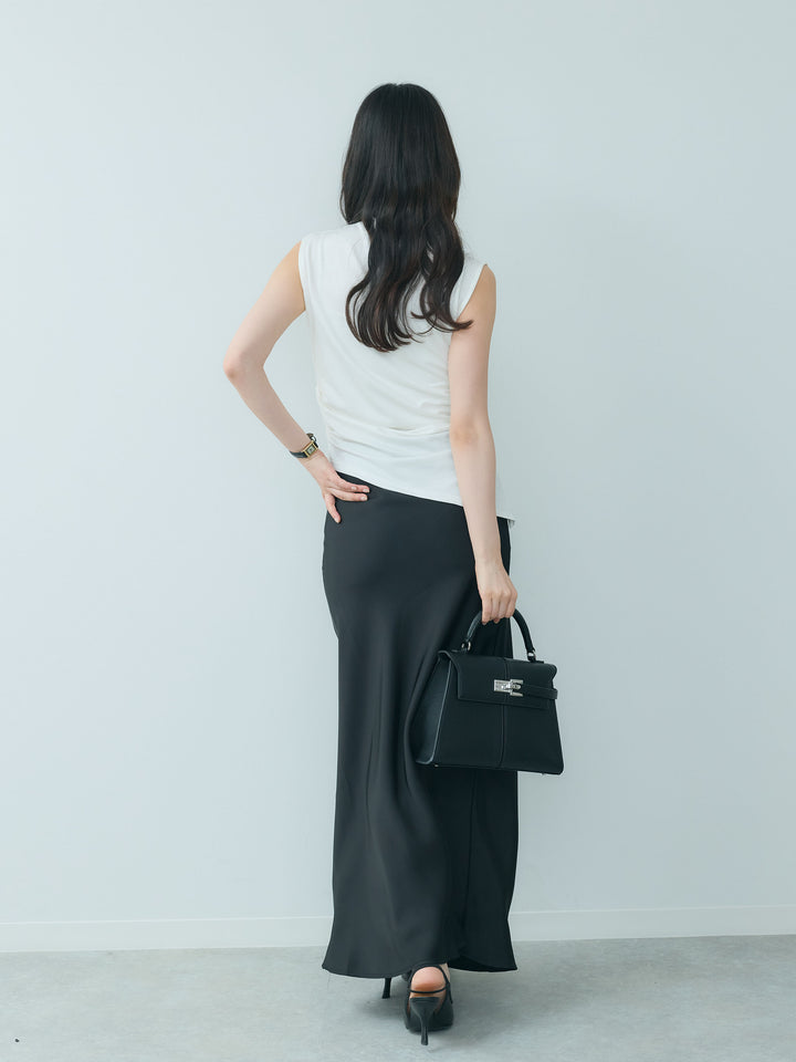【cool touch】シルキースムースボトルネックトップス