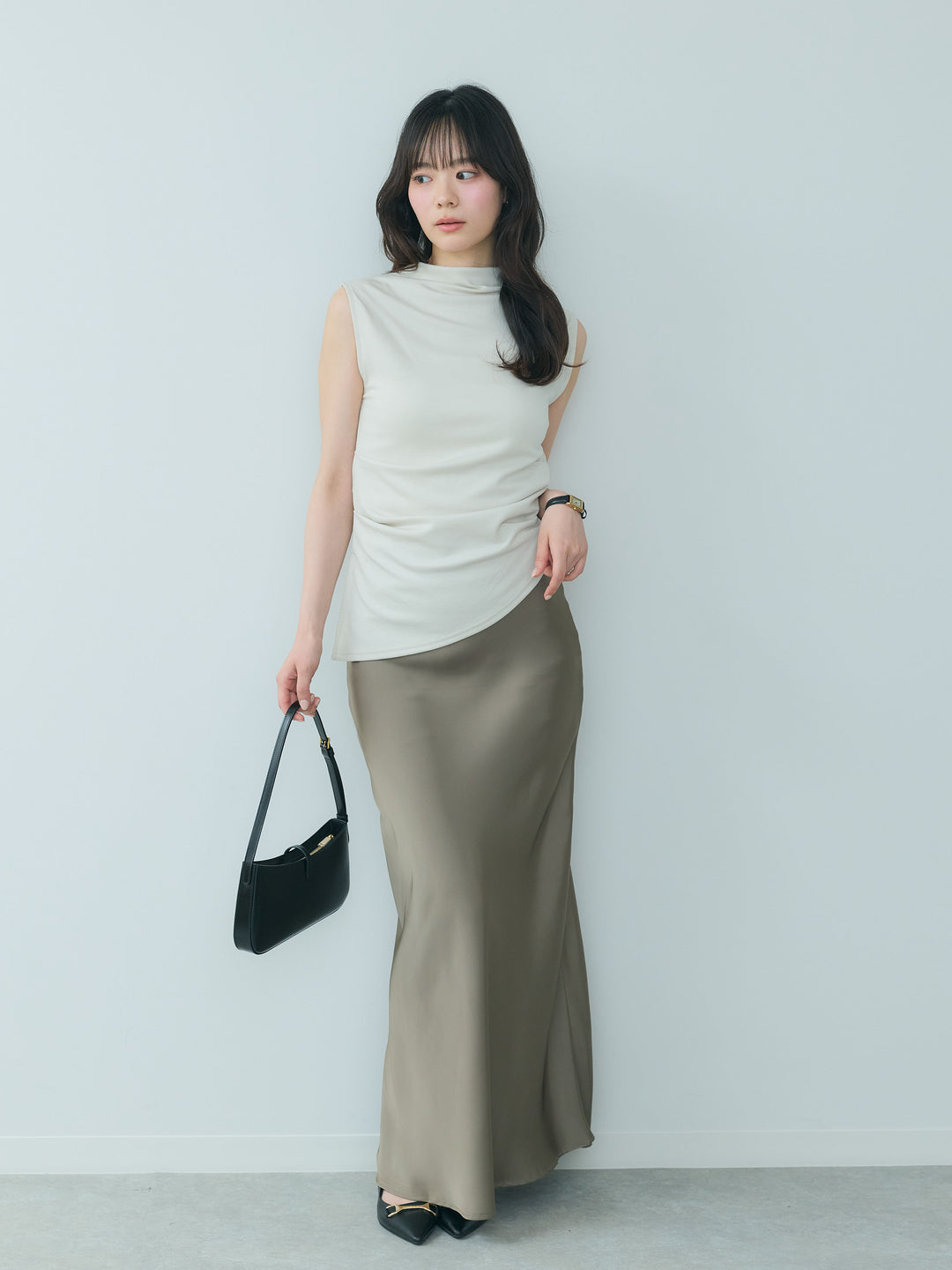 【cool touch】シルキースムースボトルネックトップス