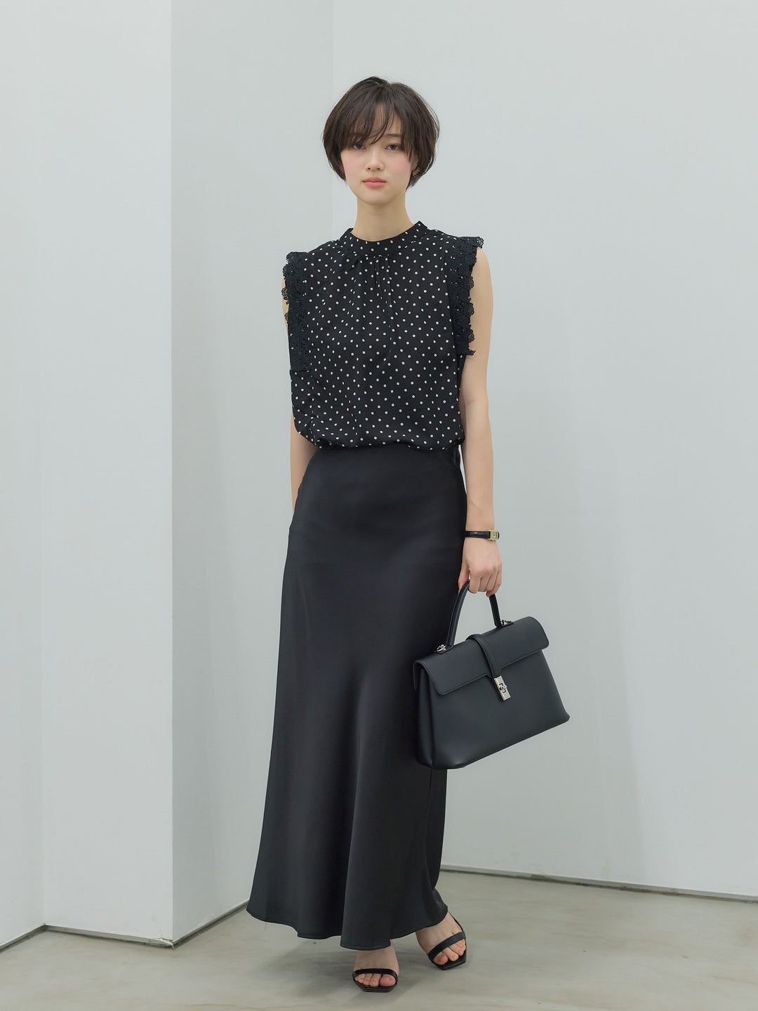 【SET】アソート柄ショルダーレースノースリーブブラウス+ライトサテンナロースカート(2set)
