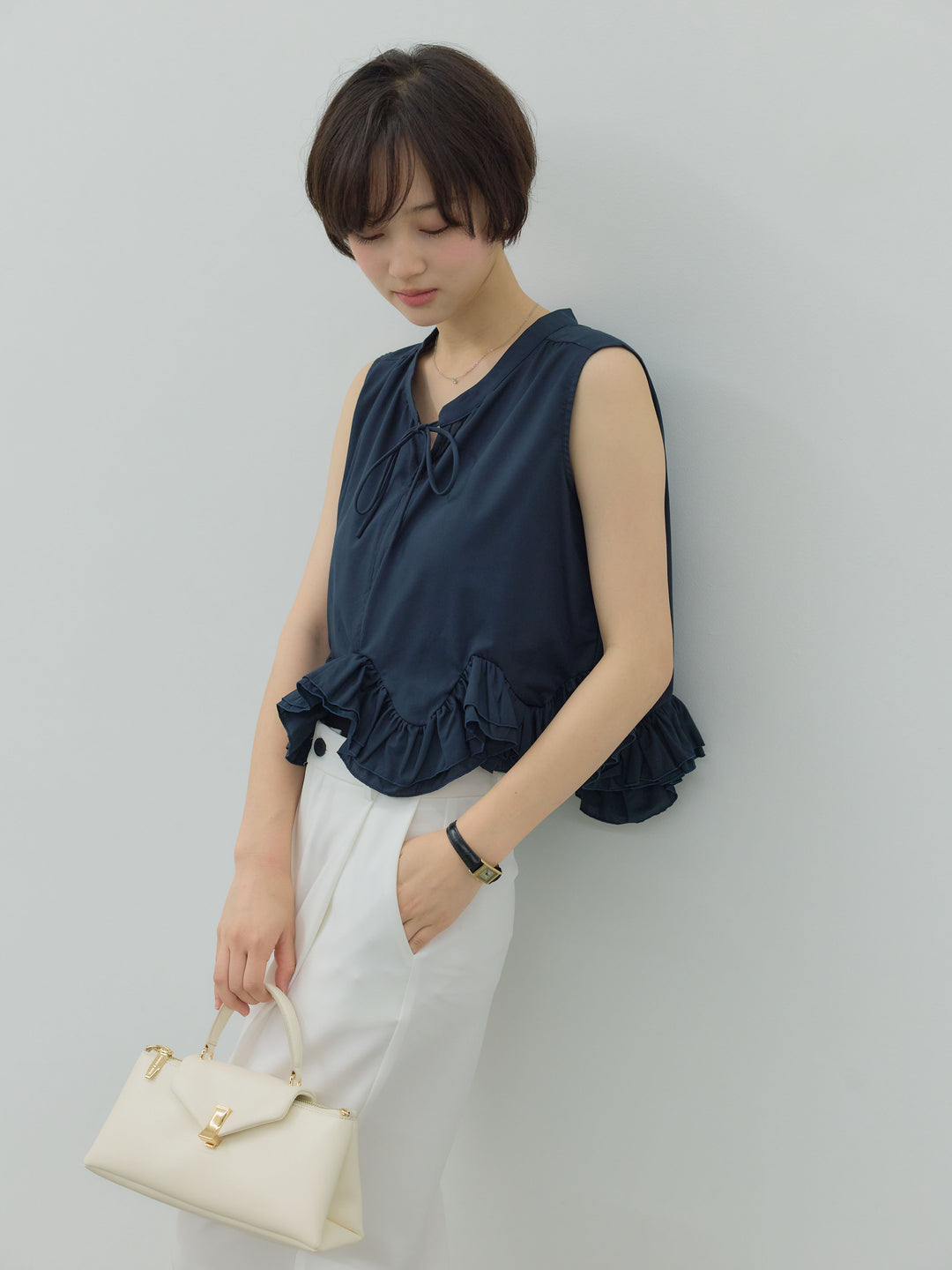 【SET】ランダムフリルヘムノースリブラウス+センタープレスベーシックストレートパンツ(2set)