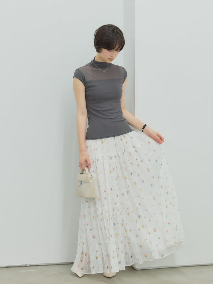 ヴィンテージ柄シアーティアードスカート