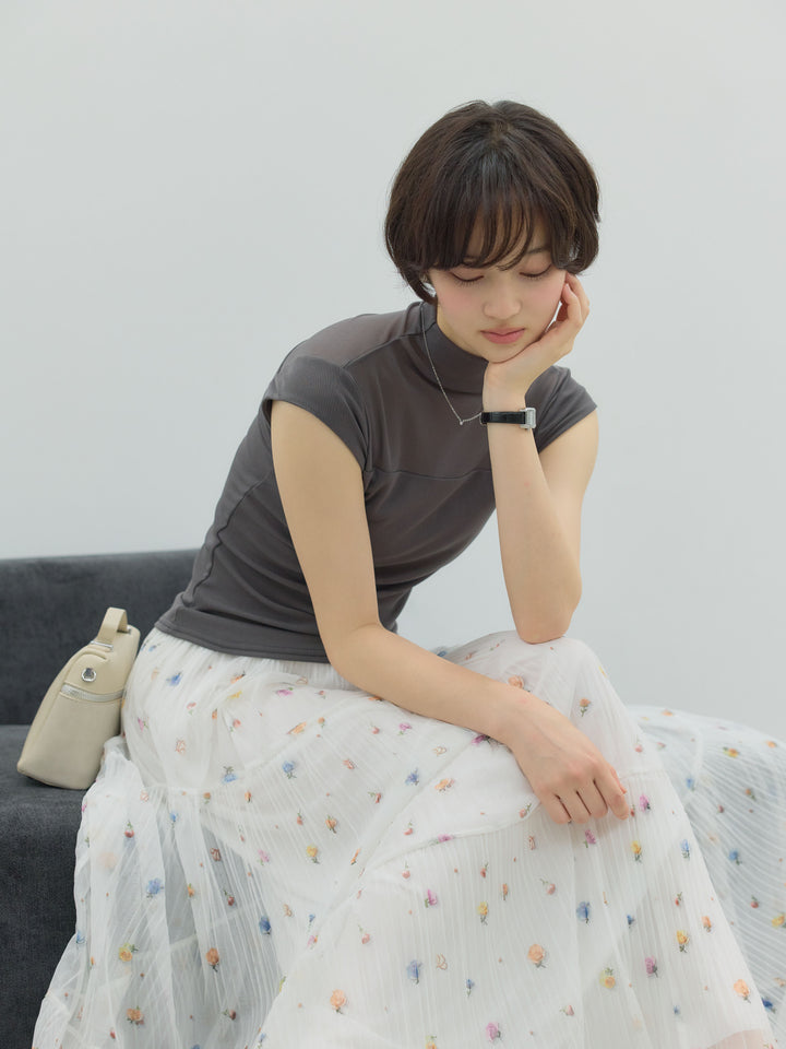 ヴィンテージ柄シアーティアードスカート