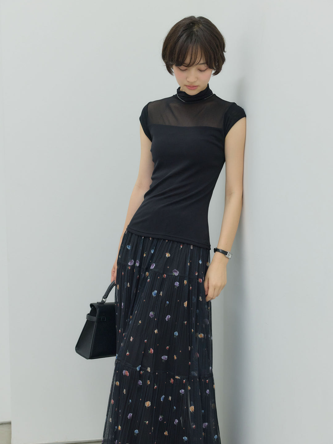 ヴィンテージ柄シアーティアードスカート