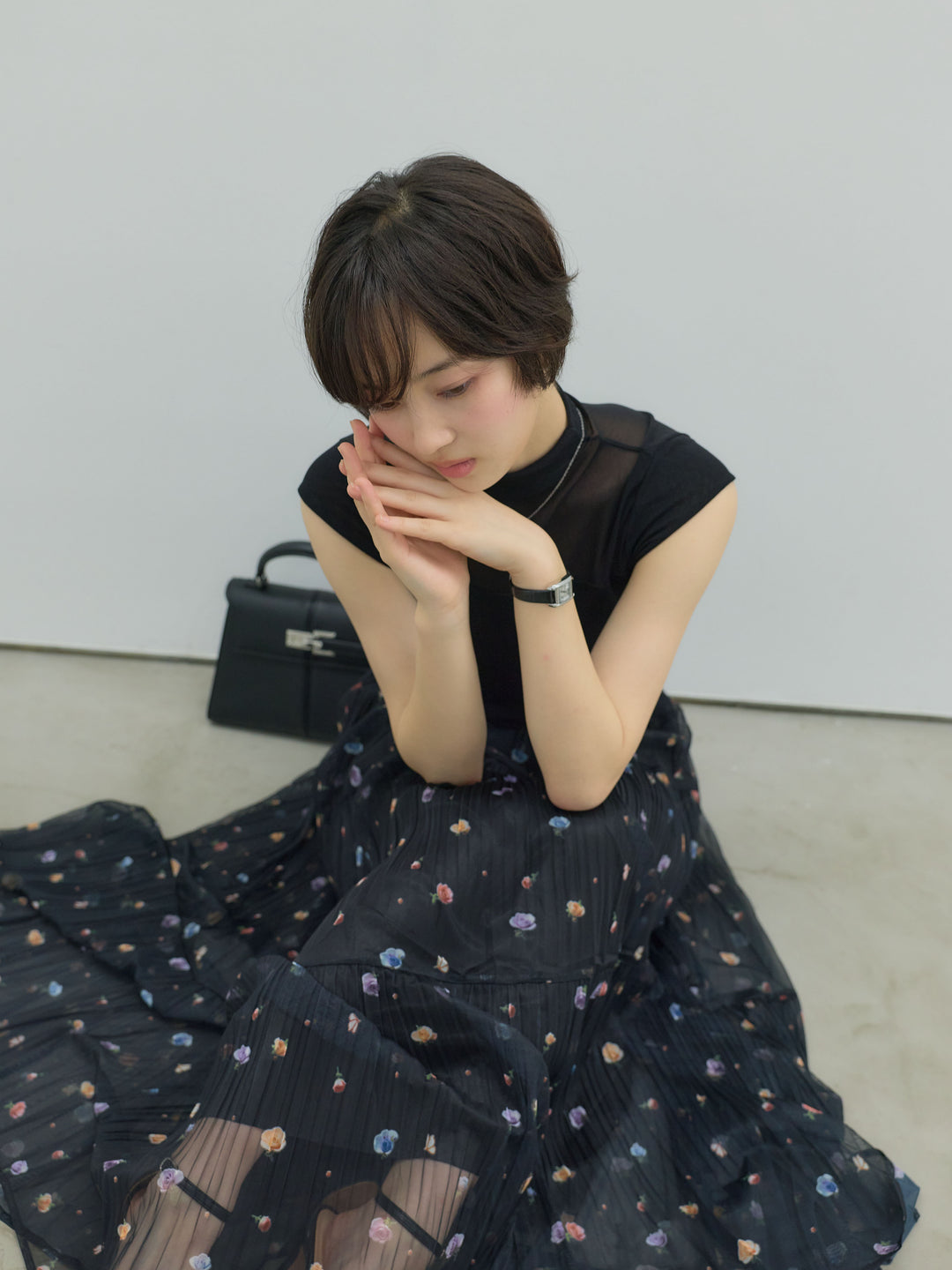 ヴィンテージ柄シアーティアードスカート