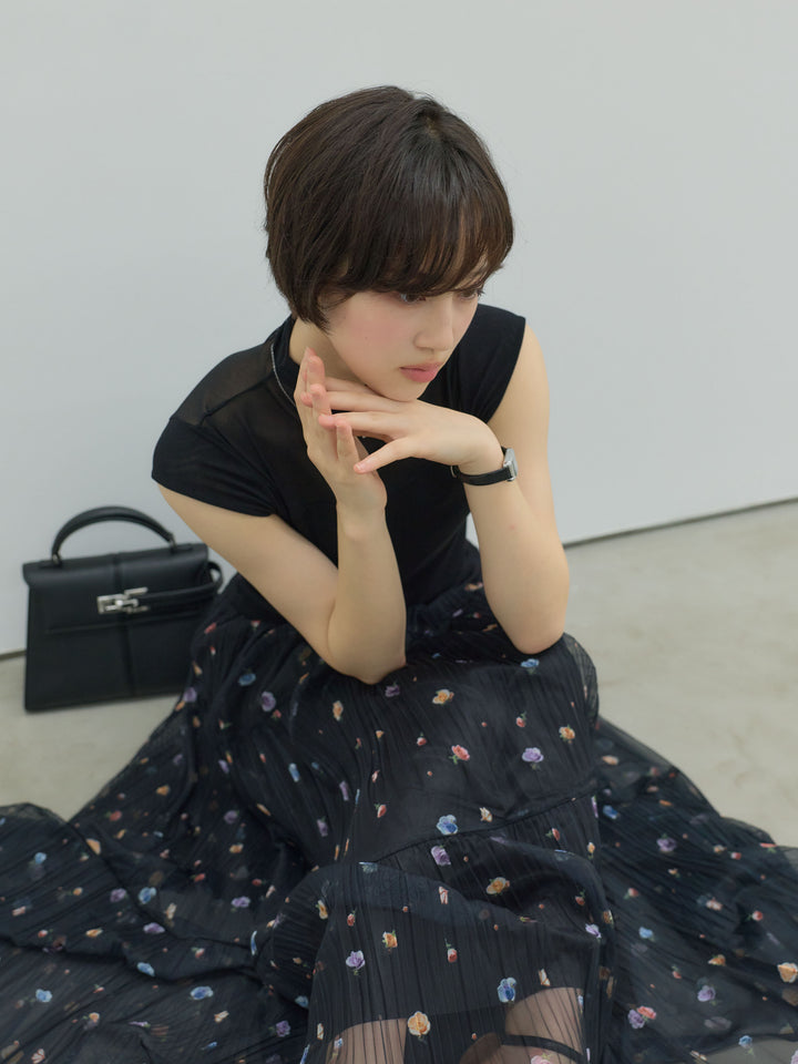 ヴィンテージ柄シアーティアードスカート