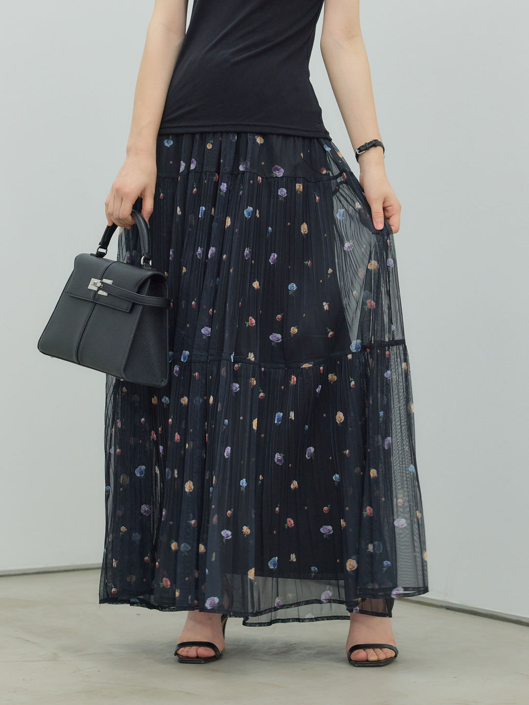 ヴィンテージ柄シアーティアードスカート