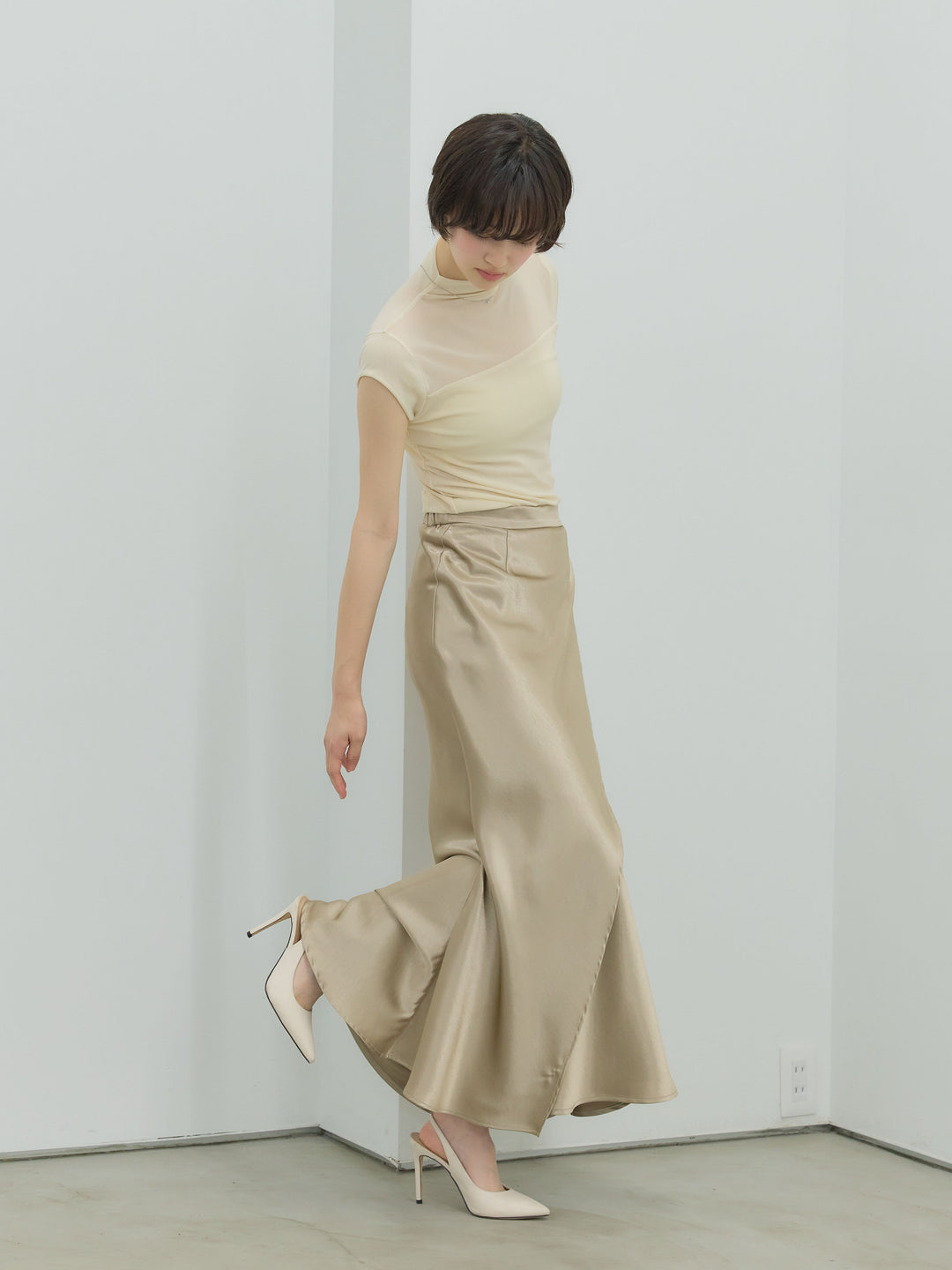 【SET】シアー切替ボトルネックフレンチスリーブストレッチカットソー+【Essential】Wrap design satin mermaid skirt(2set)