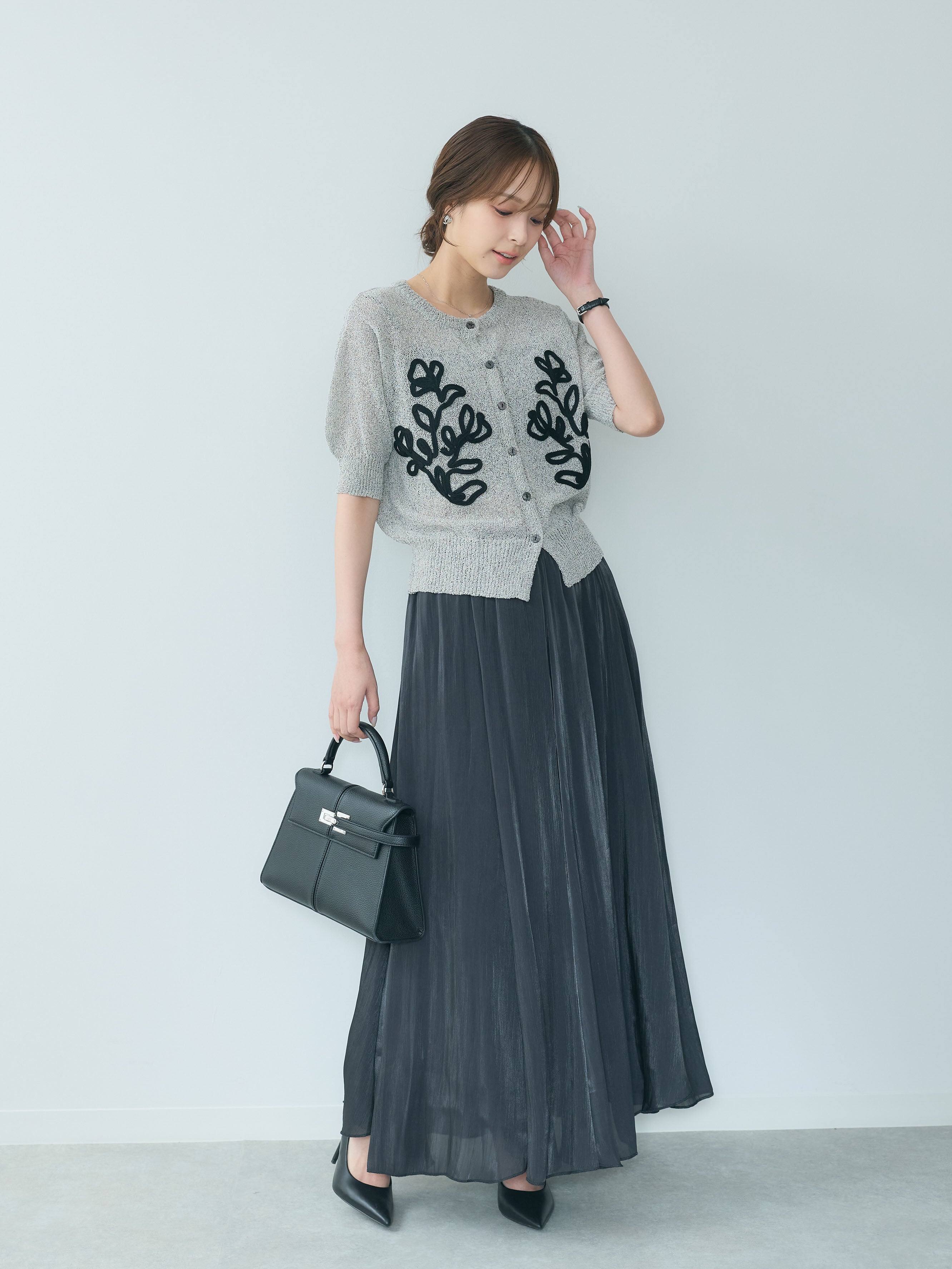 フラワーテープ刺繍半袖カーディガン – nairo