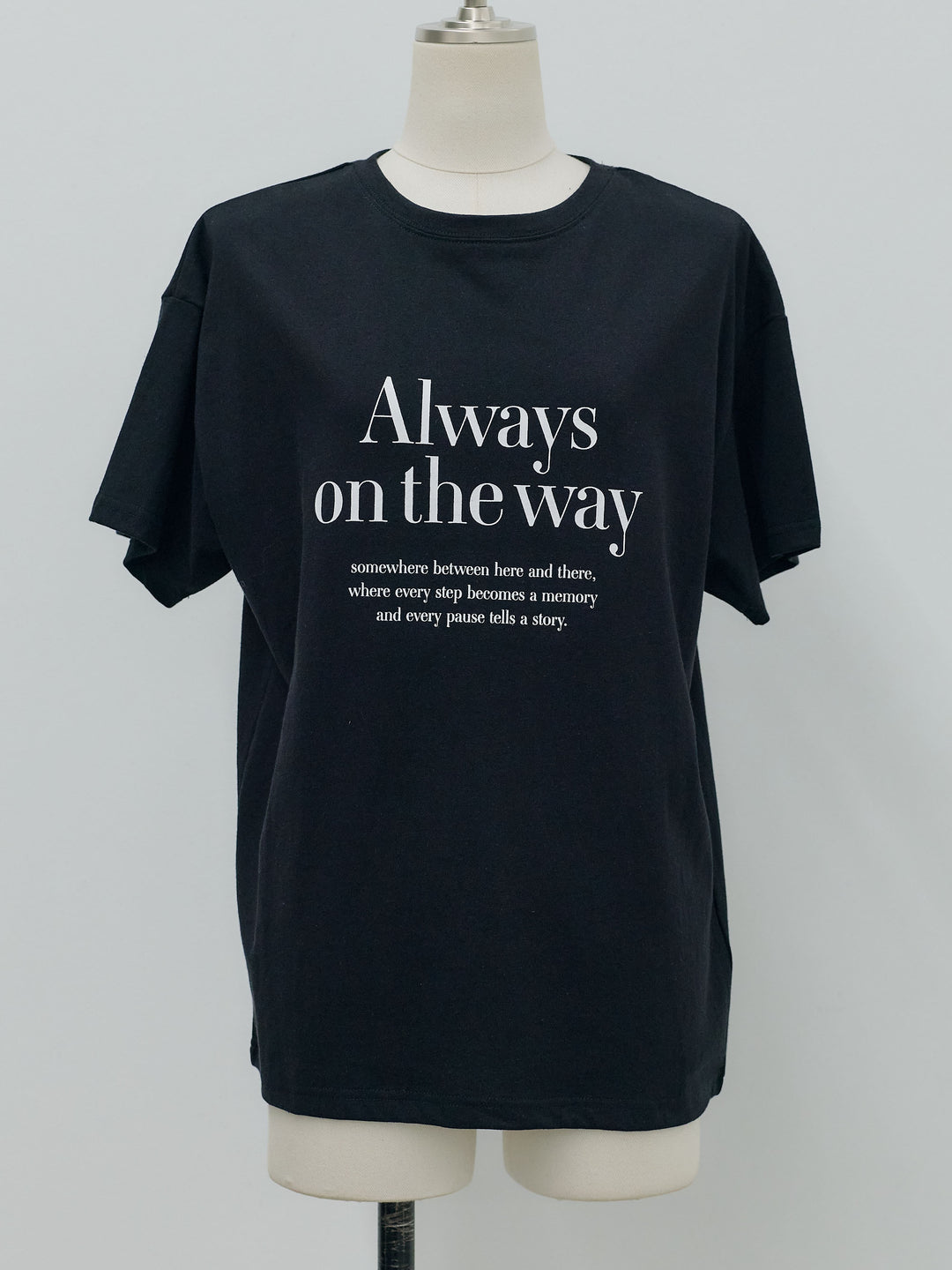 ロゴプリントコットンTシャツ