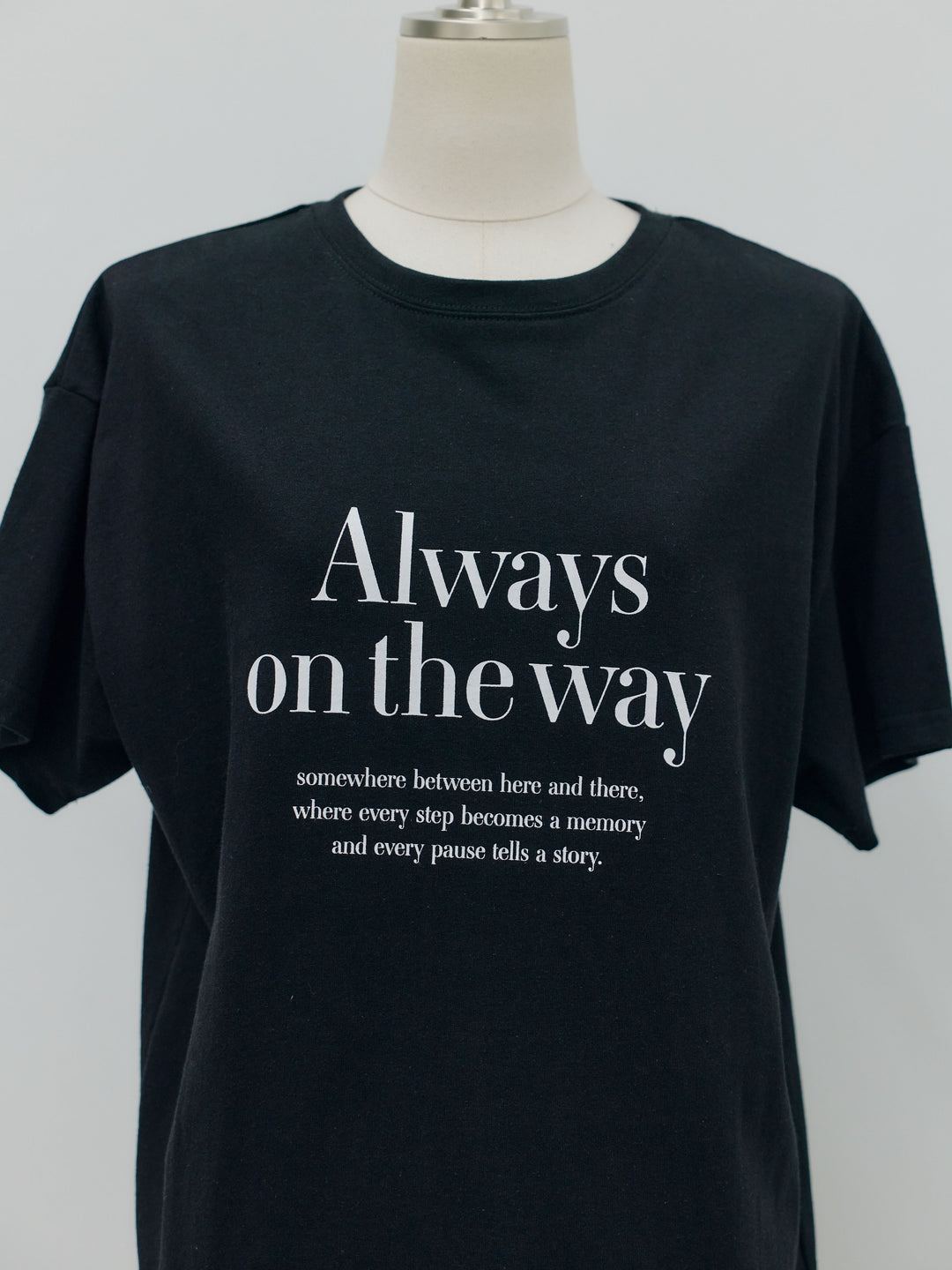 ロゴプリントコットンTシャツ