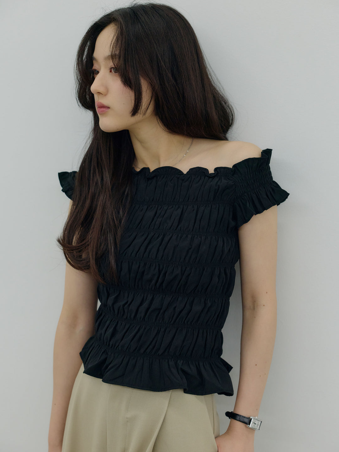 【SET】シャーリングアシメオフショルダーコンパクトトップス+シャーリングアシメオフショルダーコンパクトトップス(2set)