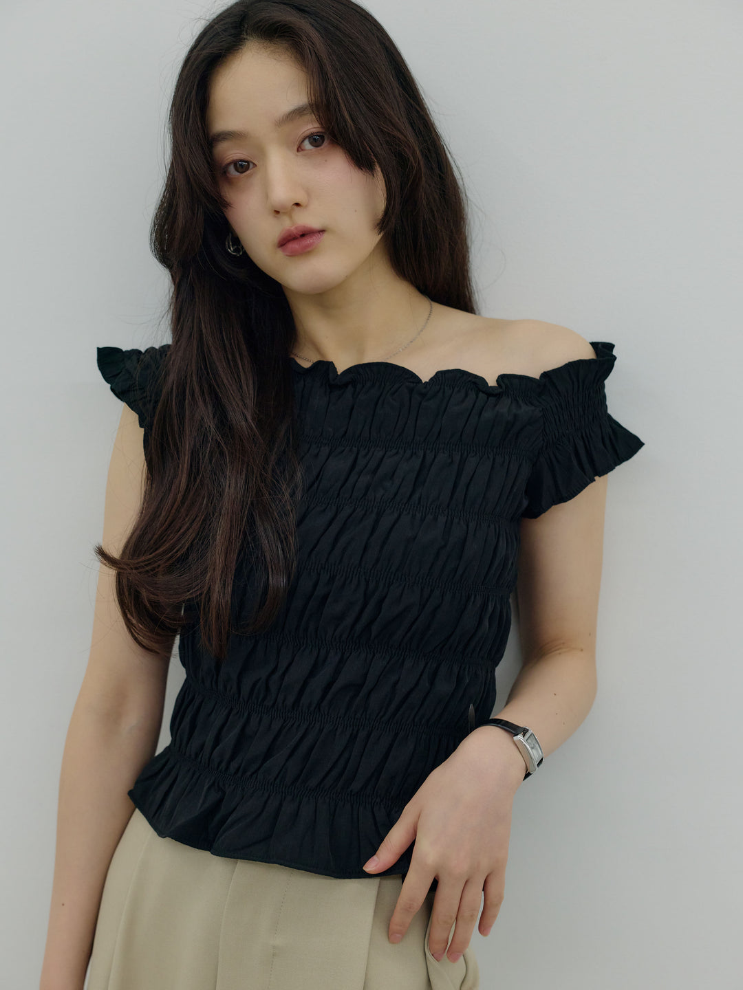 【SET】シャーリングアシメオフショルダーコンパクトトップス+シャーリングアシメオフショルダーコンパクトトップス(2set)