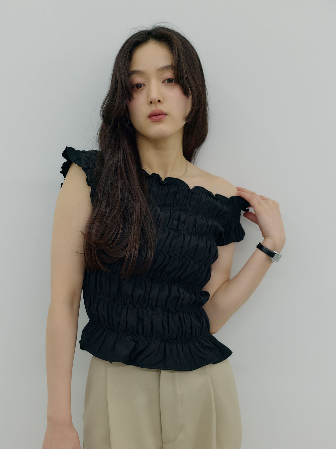 【SET】シャーリングアシメオフショルダーコンパクトトップス+シャーリングアシメオフショルダーコンパクトトップス(2set)