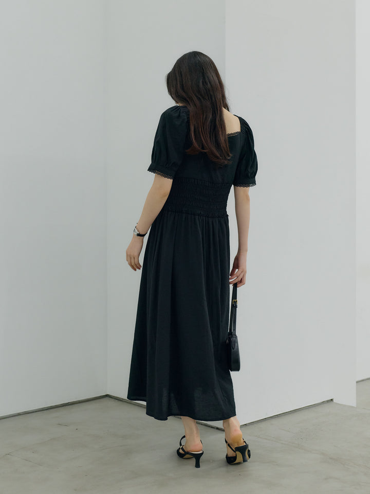 【Essential】Airy lace trim waist shirring one piece