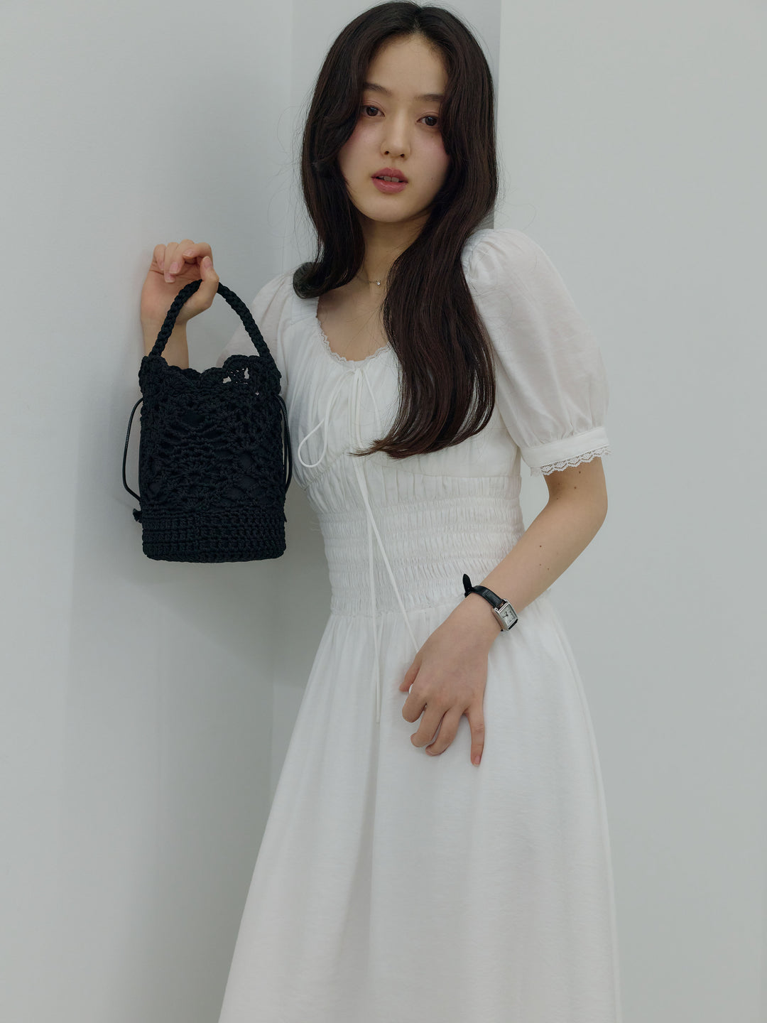 【Essential】Airy lace trim waist shirring one piece