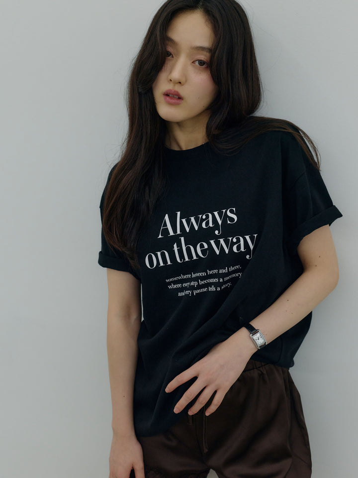【SET】ロゴプリントコットンTシャツ+裾レースサテンショートパンツ(2set)