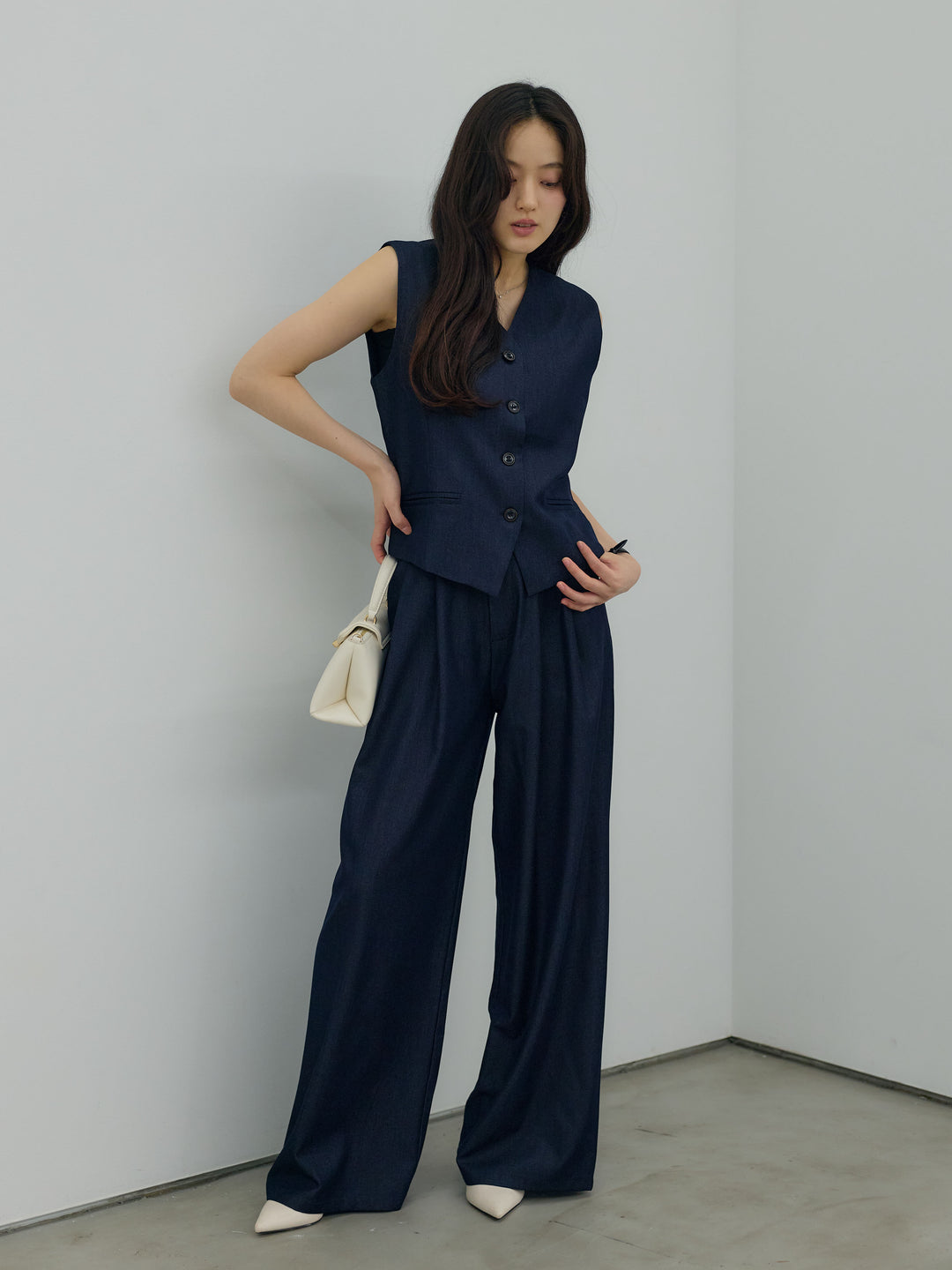 【Luxe series】グロッシーデニムライクベスト&グロッシーデニムライクタックパンツSET UP
