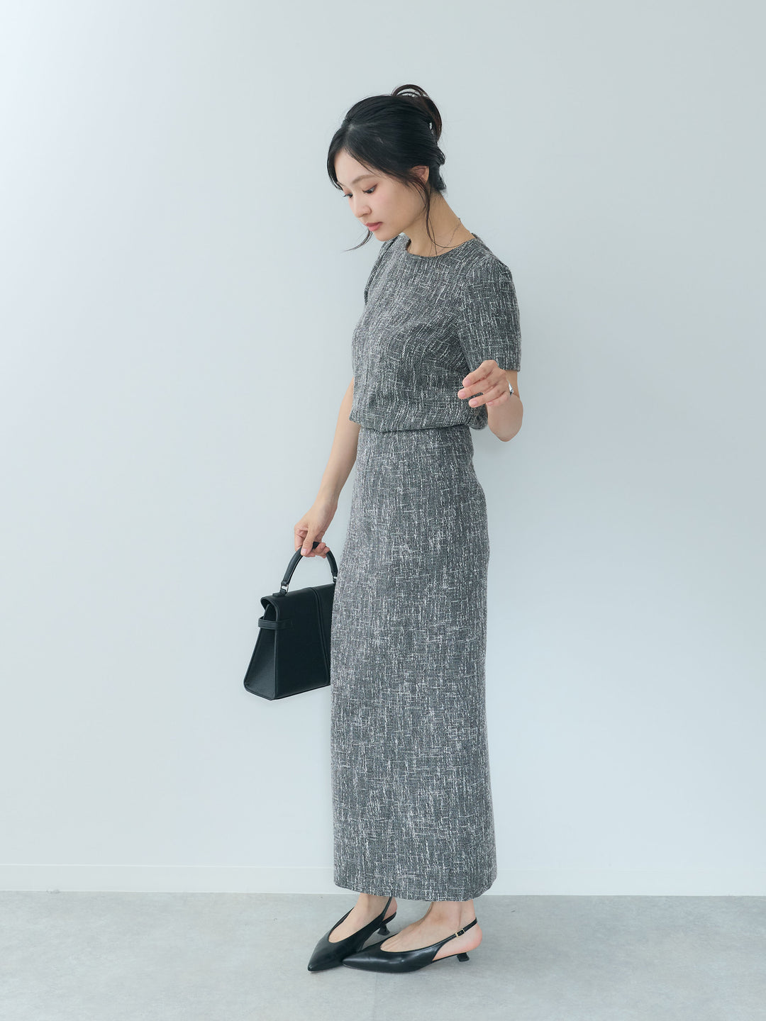 【26AW PRE-ORDER】【Essential】ツイードペンシルスカート