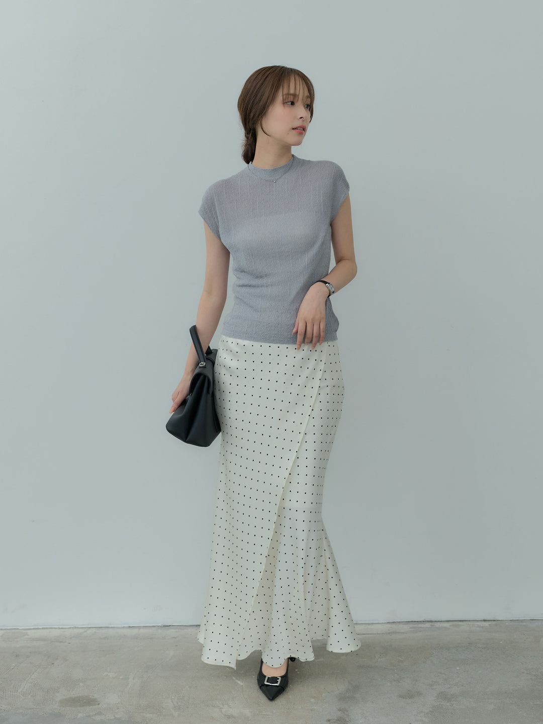 【SET】プチハイネックフレンチスリーブソフトニットトップス+【Essential】Wrap design satin mermaid skirt(2set)