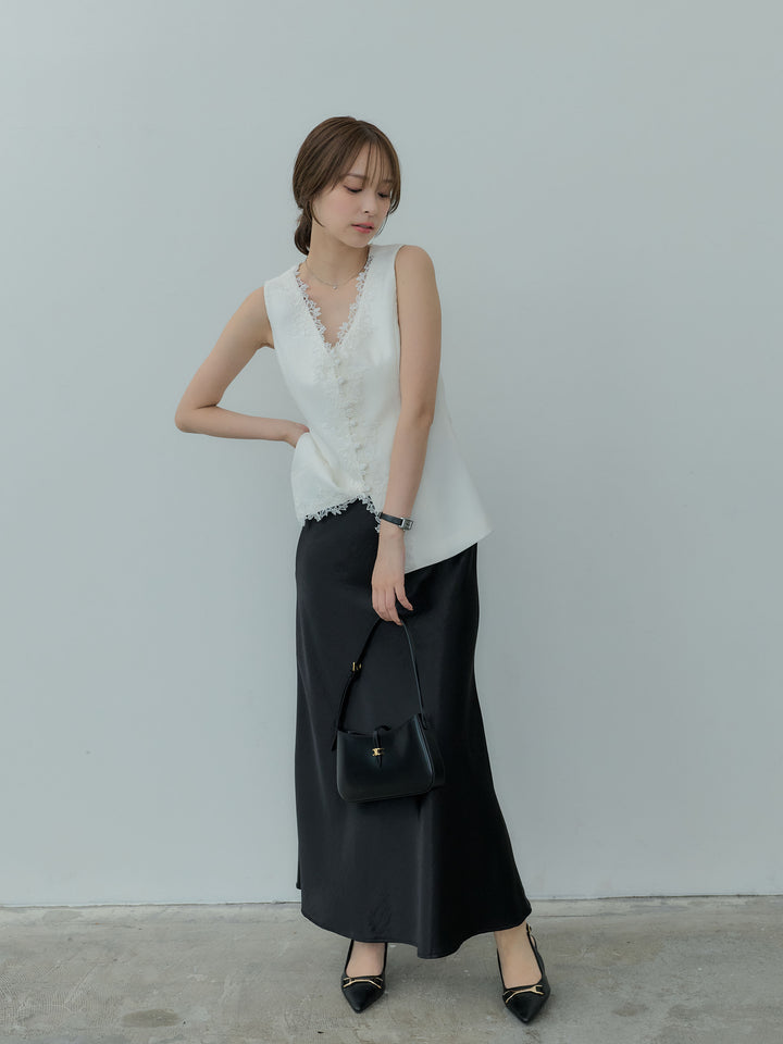 【Luxe series】フロントフラワーレースデザインノースリベスト