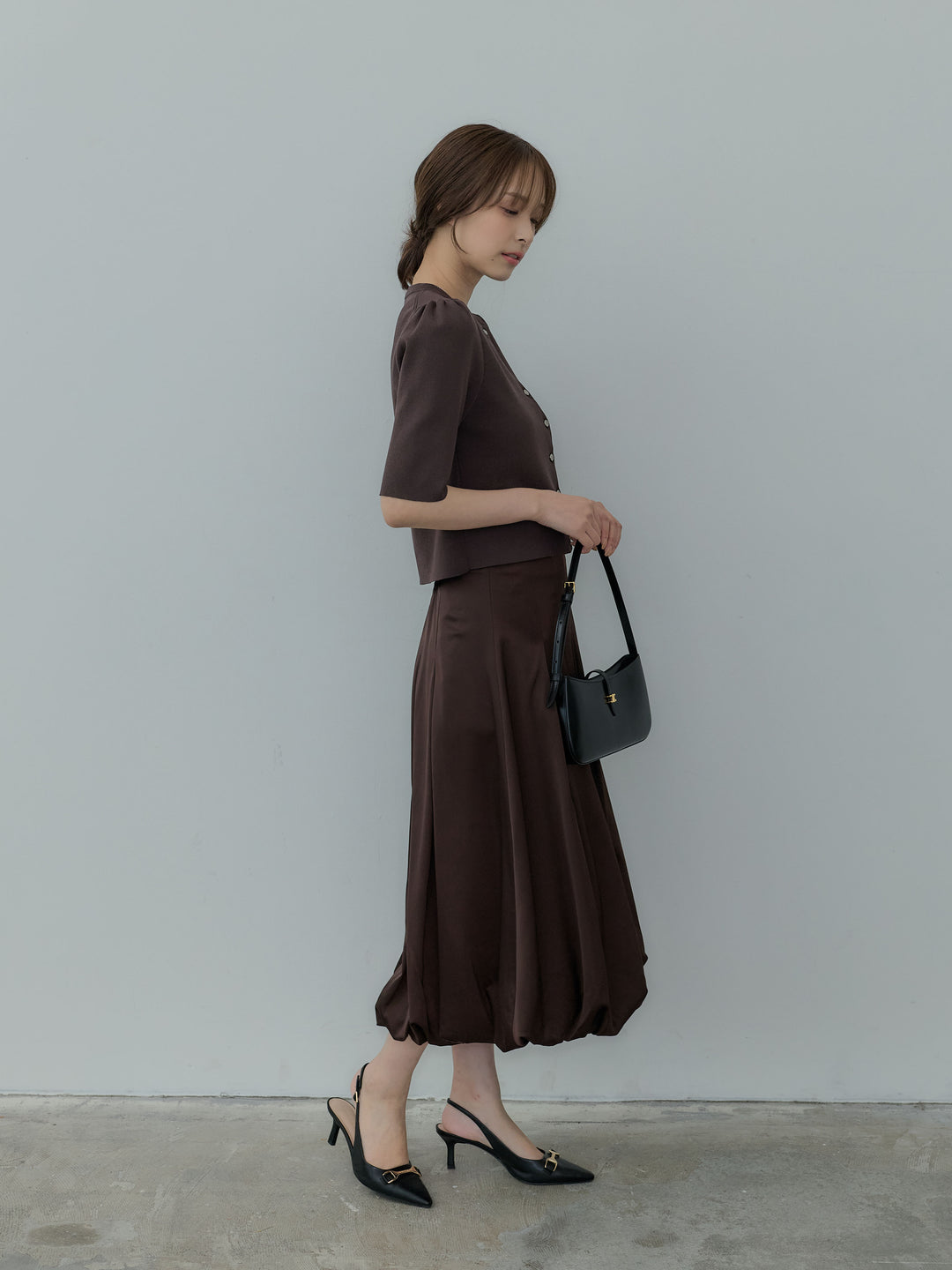 サテンバルーンミディスカート