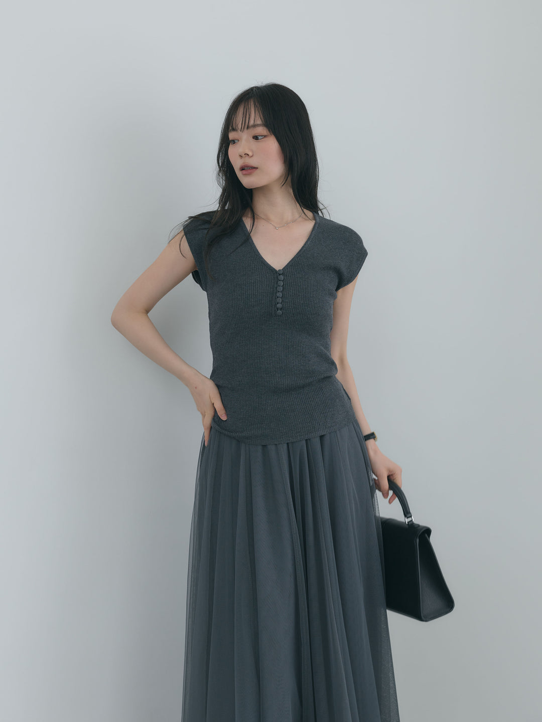 【SET】ウールタッチボタンデザインフレンチスリーブニットトップス+ボリュームチュールスカート(2set)