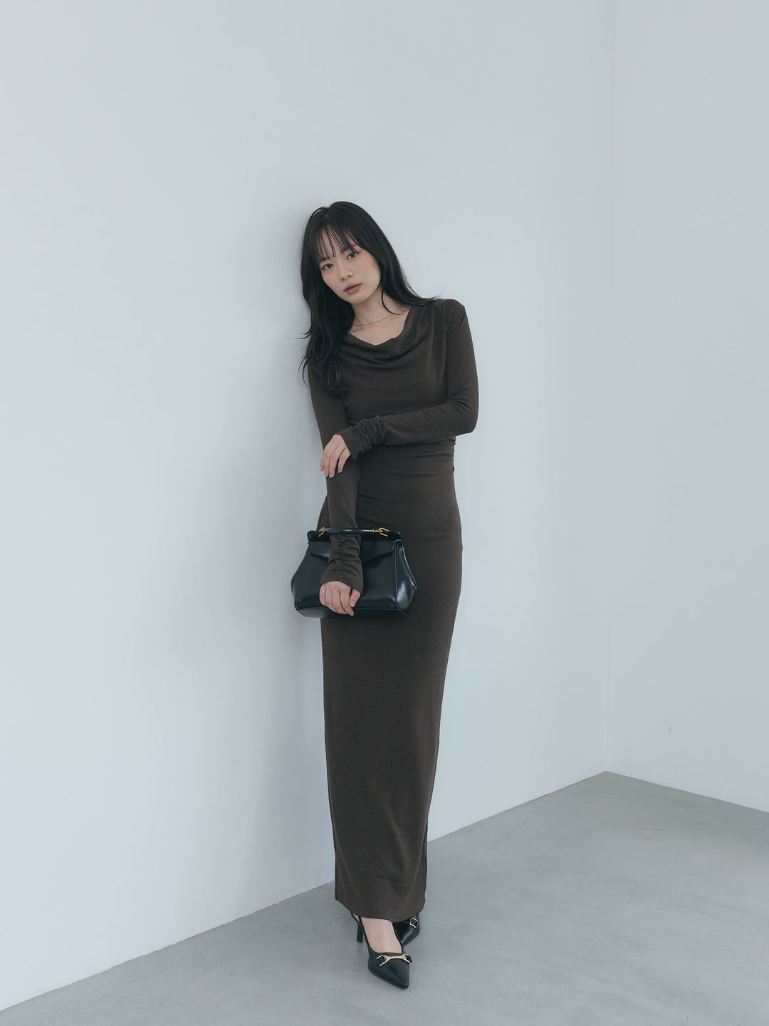 【Essential】Drape soft touch fit one piece
