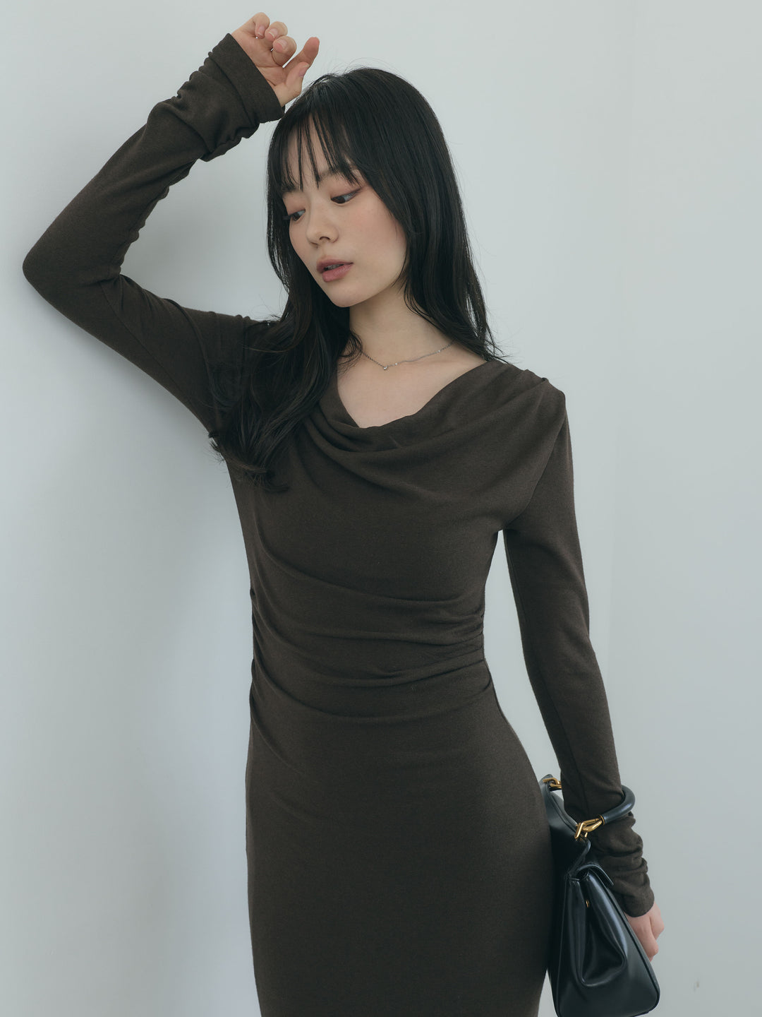【Essential】Drape soft touch fit one piece