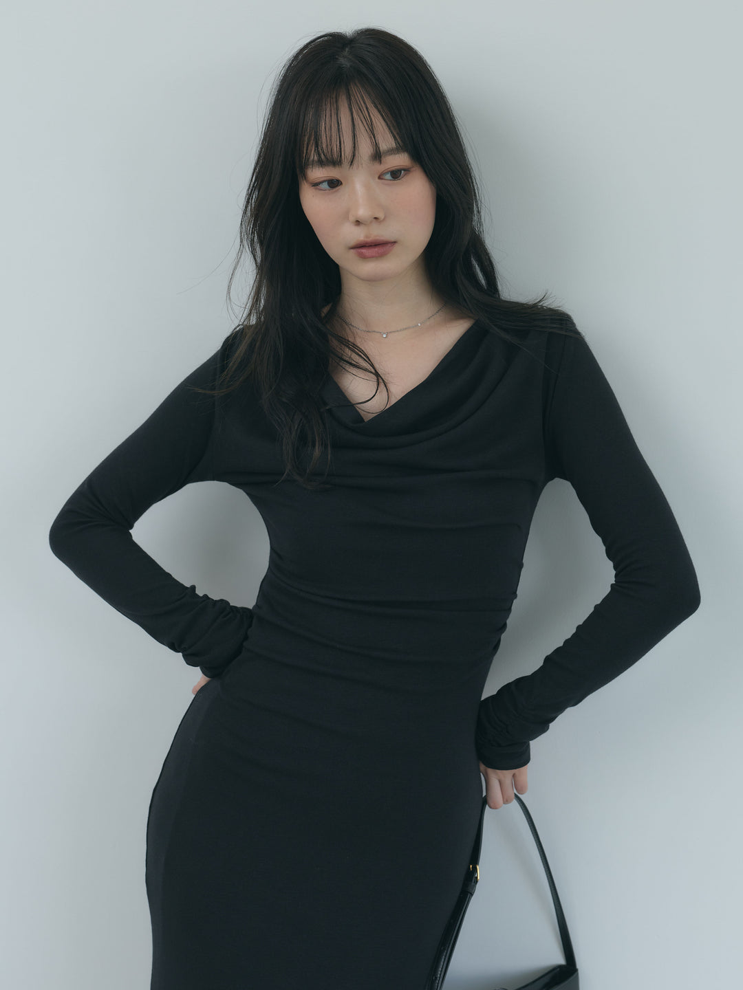 【Essential】Drape soft touch fit one piece