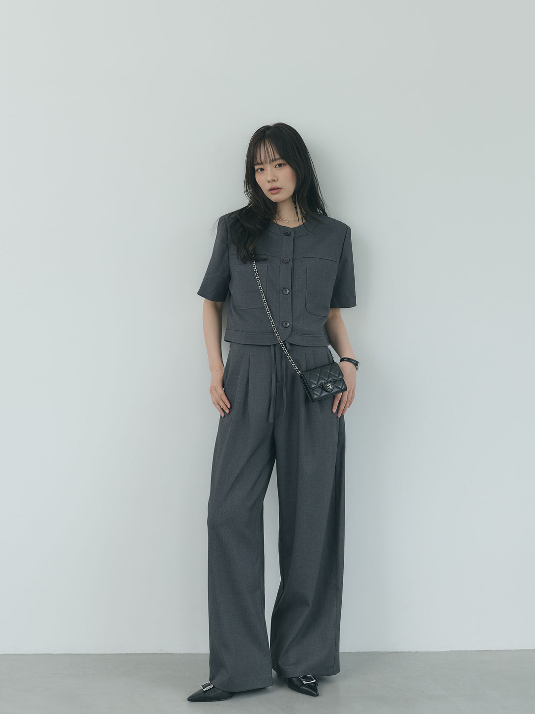 【Essential】ウールタッチダブルポケットショートジャケット & ウールタッチタックストレートパンツ SET UP