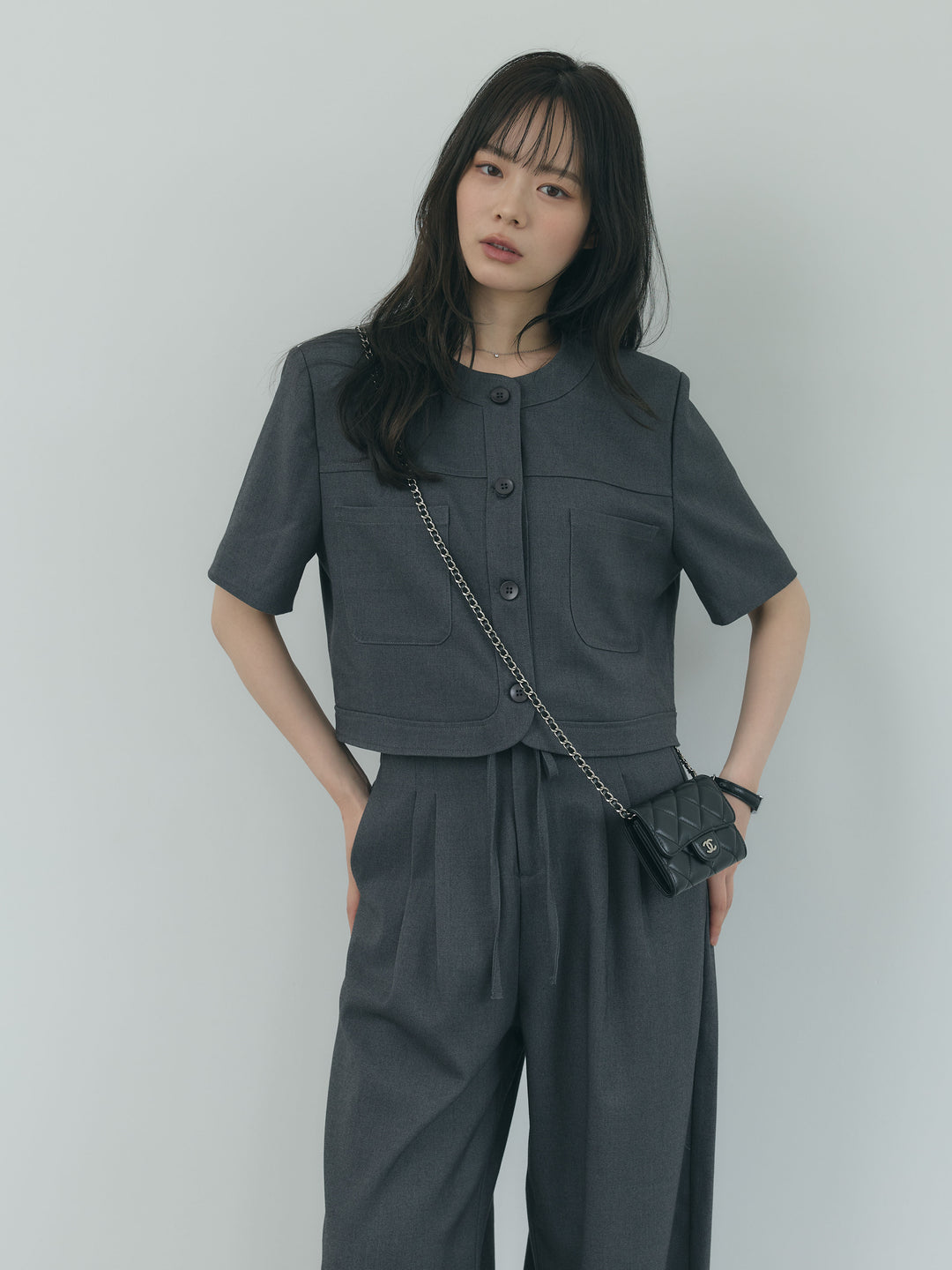 【Essential】ウールタッチダブルポケットショートジャケット & ウールタッチタックストレートパンツ SET UP