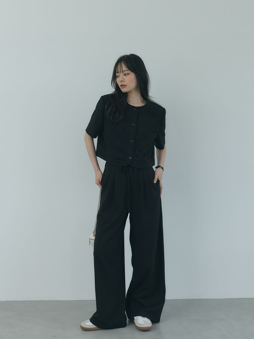 【Essential】ウールタッチダブルポケットショートジャケット & ウールタッチタックストレートパンツ SET UP