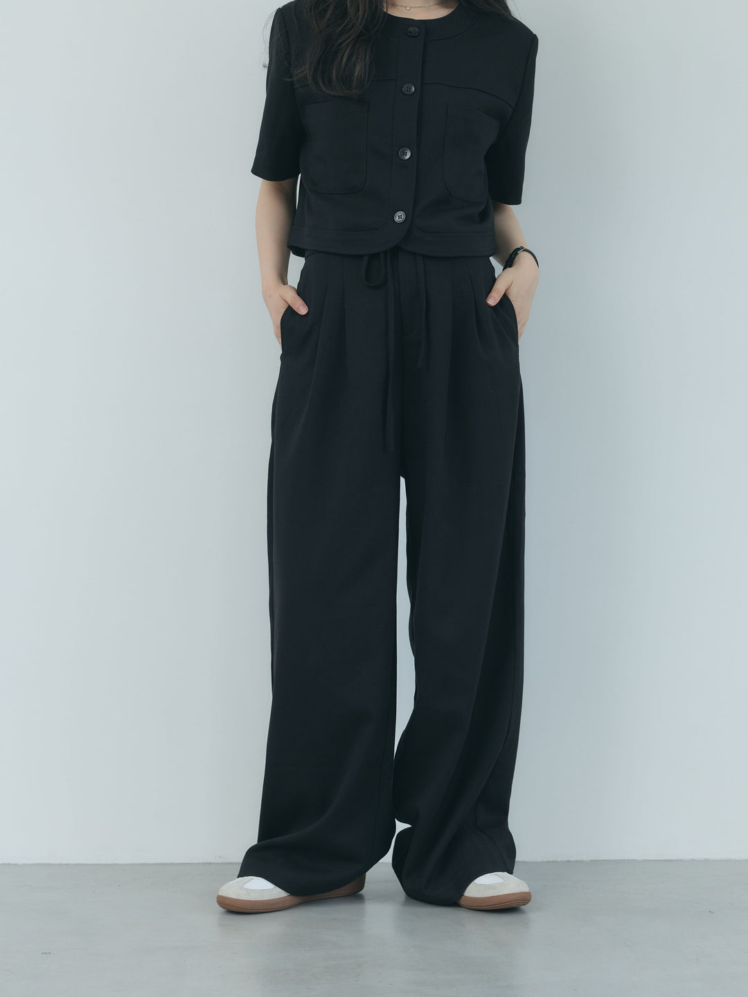 【Essential】ウールタッチダブルポケットショートジャケット & ウールタッチタックストレートパンツ SET UP