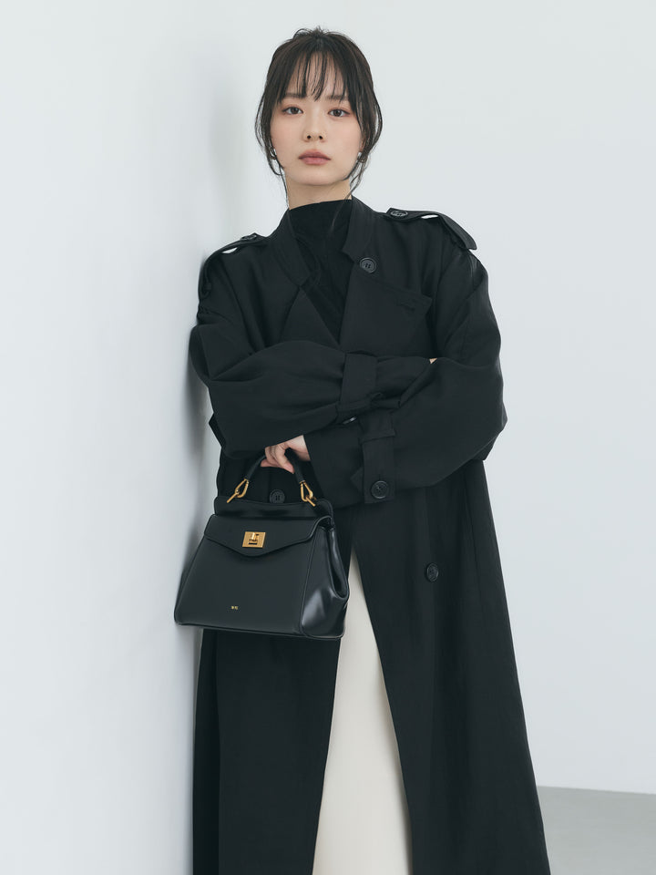 アシンメトリーフラップスタンドカラーロングトレンチコート