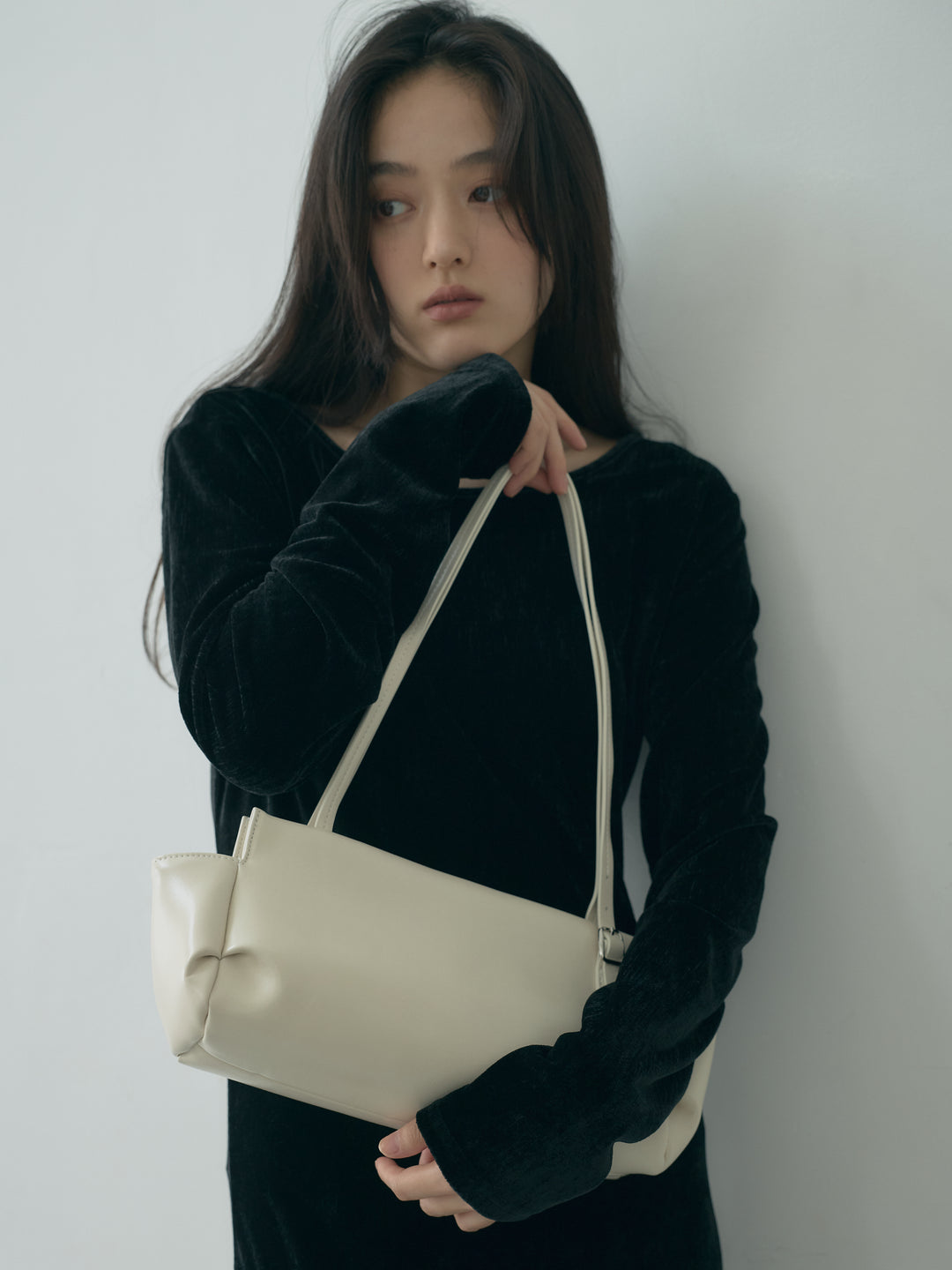 モダンラインミニマルワイドBAG