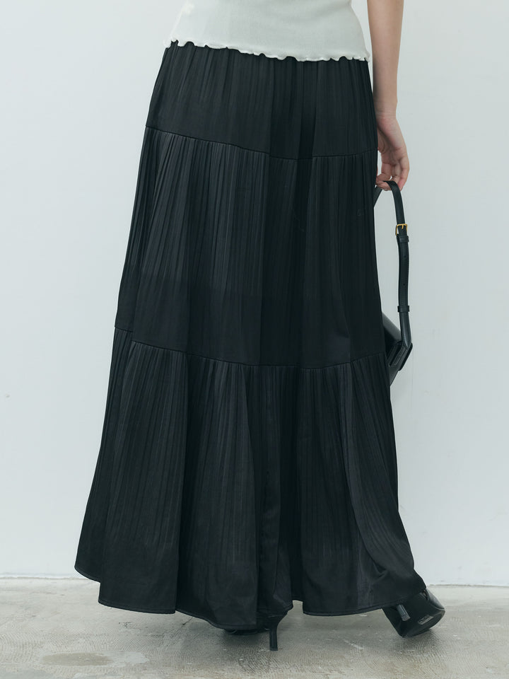 【Essential】Soft sheen tiered flare skirt