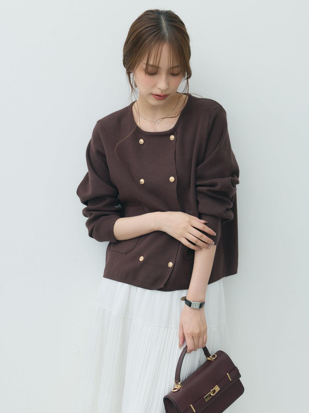【SET】ダブルゴールドボタンクルーネックニットカーディガン+【Essential】Soft sheen tiered flare skirt(2set)