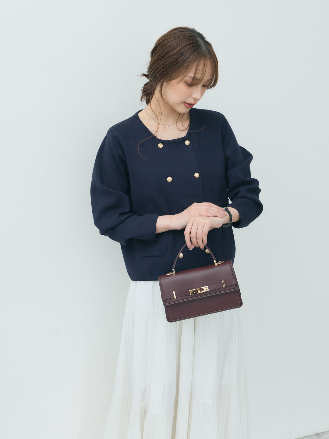 【SET】ダブルゴールドボタンクルーネックニットカーディガン+【Essential】Soft sheen tiered flare skirt(2set)