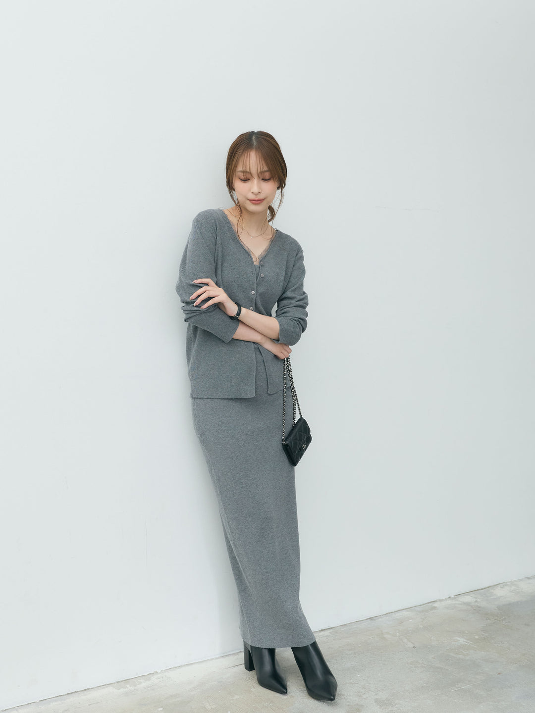 【Essential】Lace trim knit cardigan & Square neck knit one piece ensemble SET