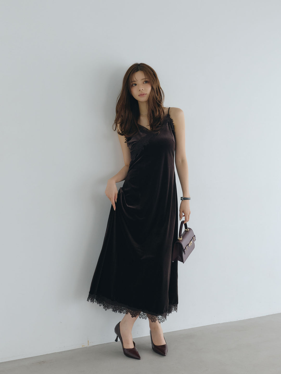 【Luxe series】レーストリムベロアAラインキャミワンピース