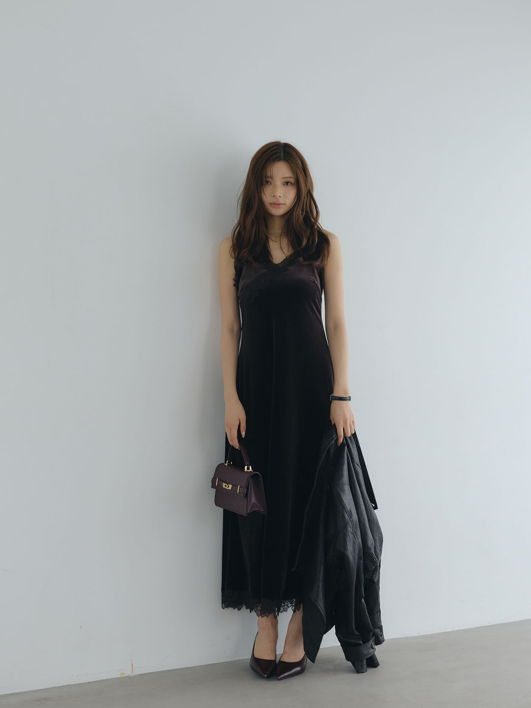 【Luxe series】レーストリムベロアAラインキャミワンピース