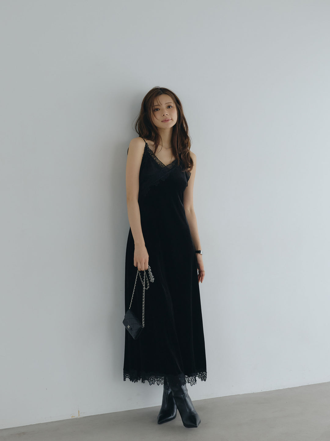 【Luxe series】レーストリムベロアAラインキャミワンピース