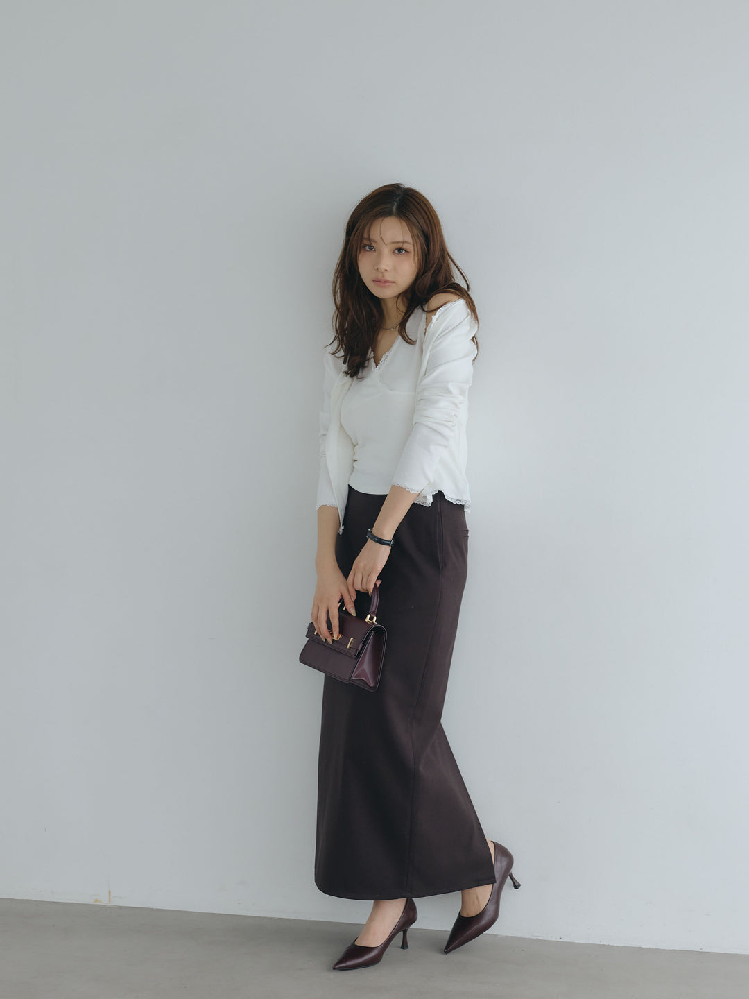 【SET】レーストリムカーディガン&レーストリムノースリーブカットソーアンサンブルSET+【Essential】Authentic wool like pencil skirt(2set)
