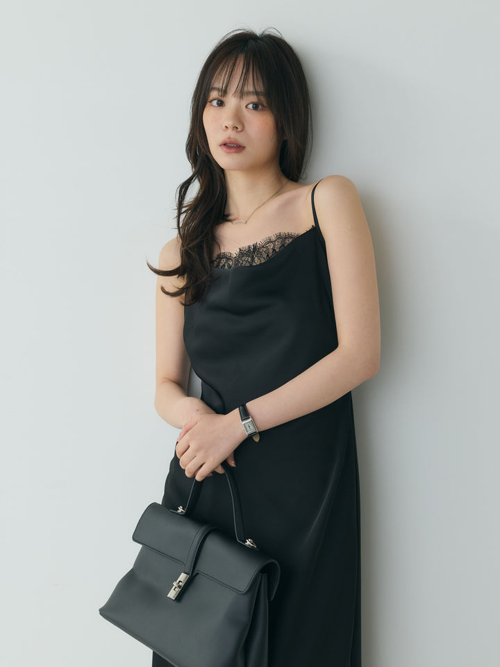 レースドッキングドレープサテンワンピース