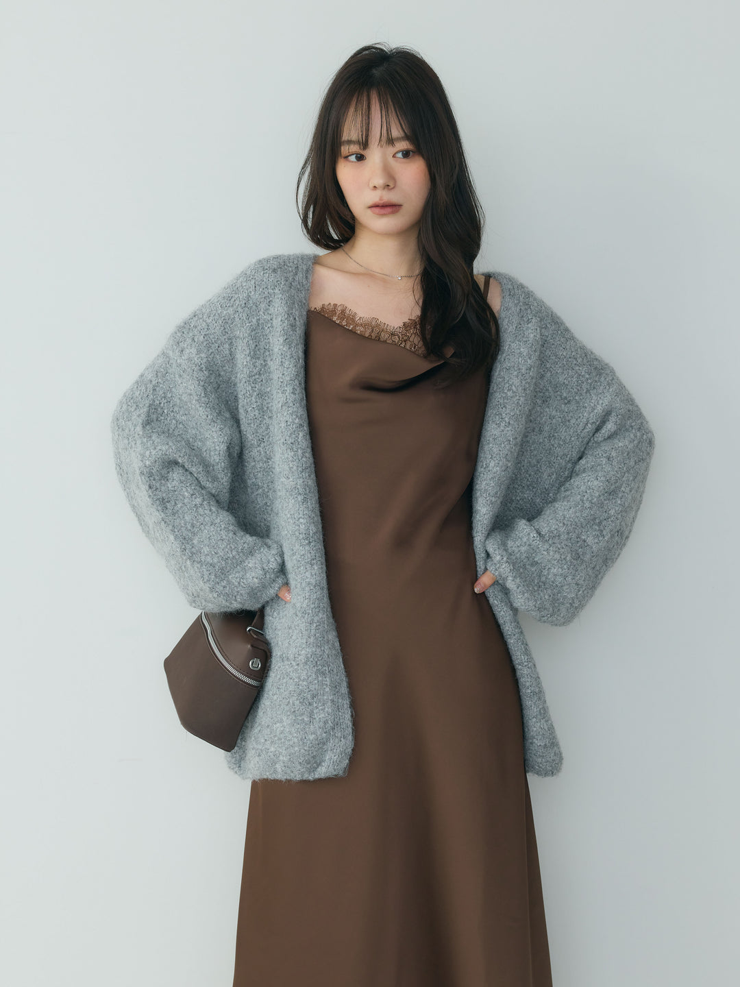 レースドッキングドレープサテンワンピース