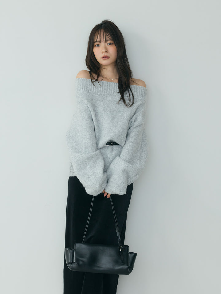 【Essential】Loose silhouette off shoulder knit tops
