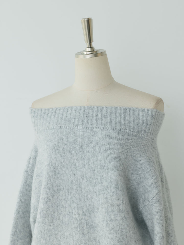 【Essential】Loose silhouette off shoulder knit tops