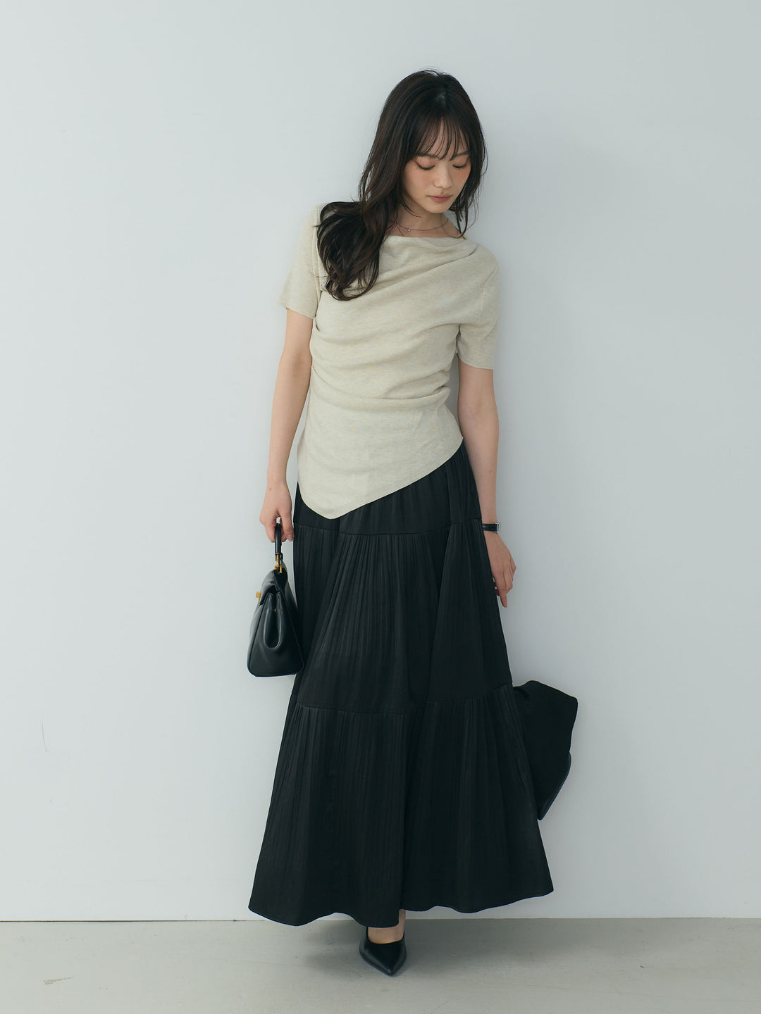 【SET】アシメデザインドレープソフトニットトップス+【Essential】Soft sheen tiered flare skirt(2set)